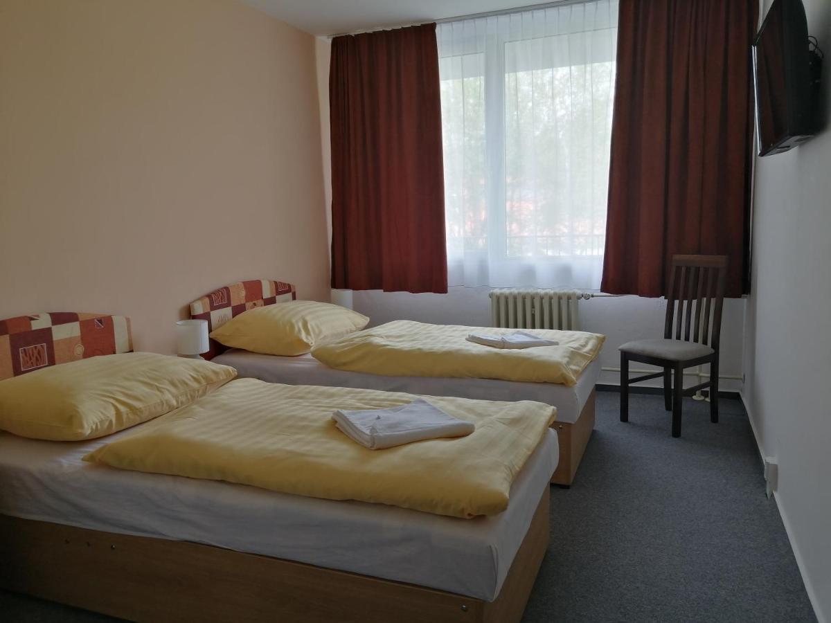 Penzion Institut Koszyce Zewnętrze zdjęcie