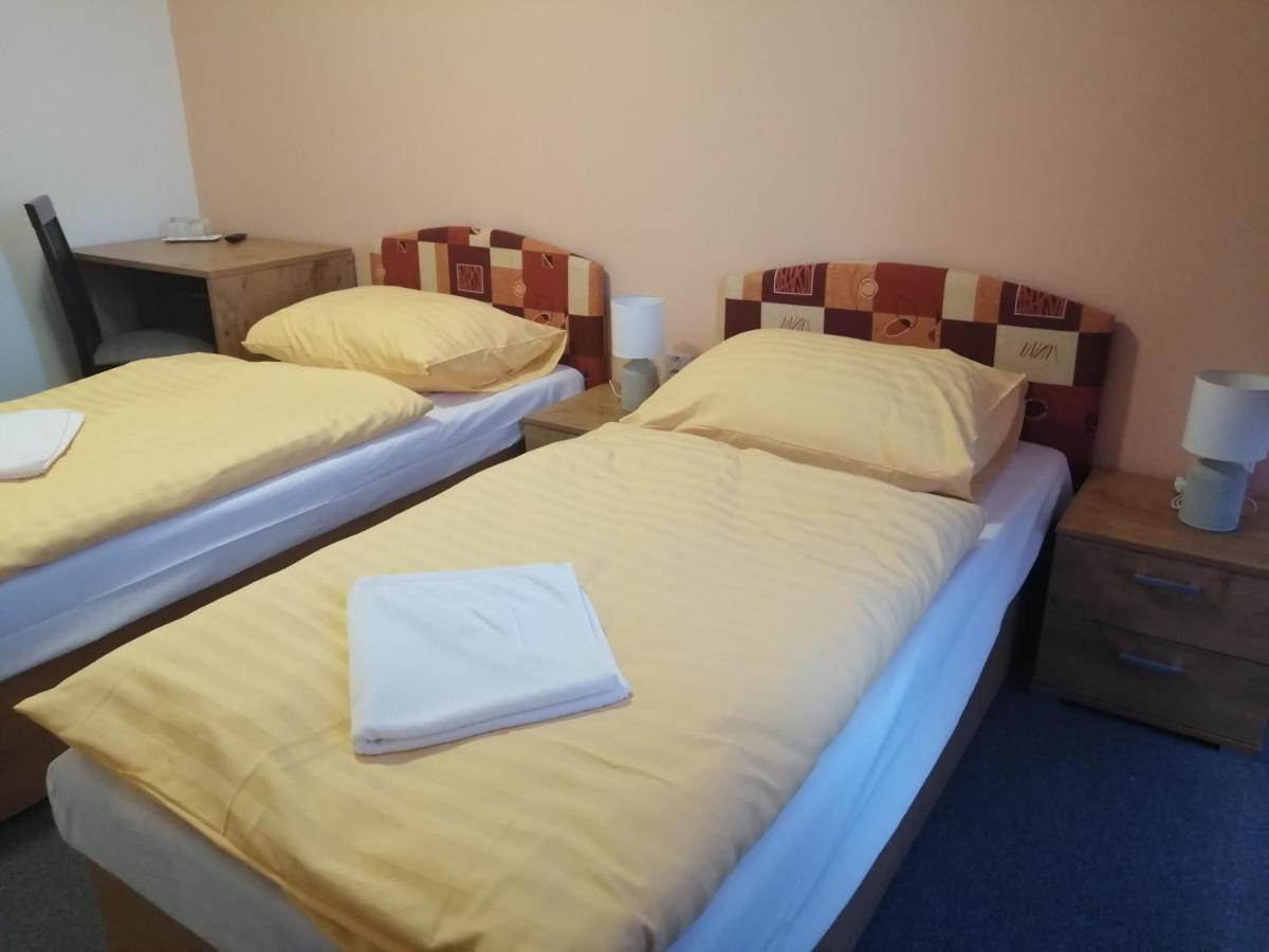 Penzion Institut Koszyce Zewnętrze zdjęcie