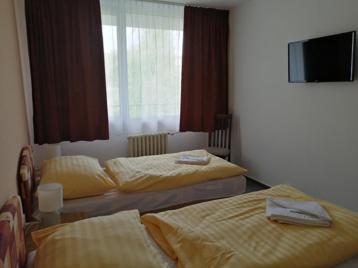 Penzion Institut Koszyce Zewnętrze zdjęcie